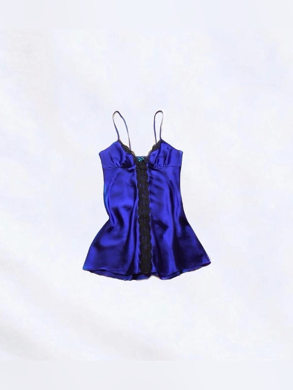 apt. 9 ⋆ satin slip dress